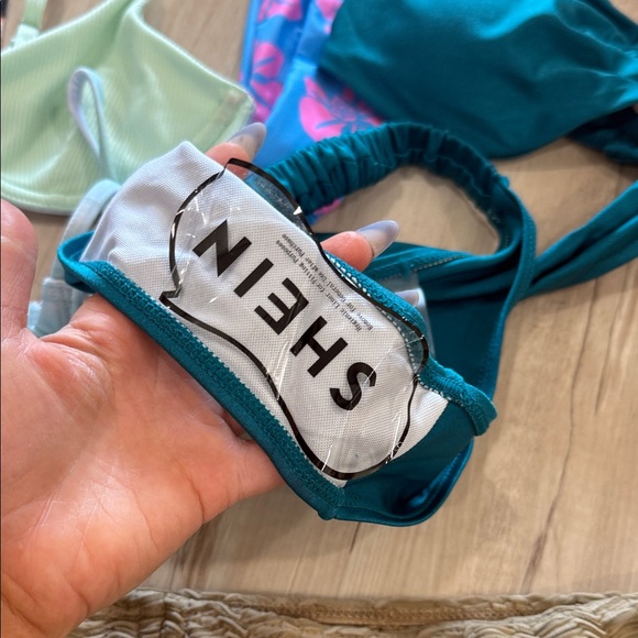 Colorful Swimwear Collection bundle - Picture 11 of 12